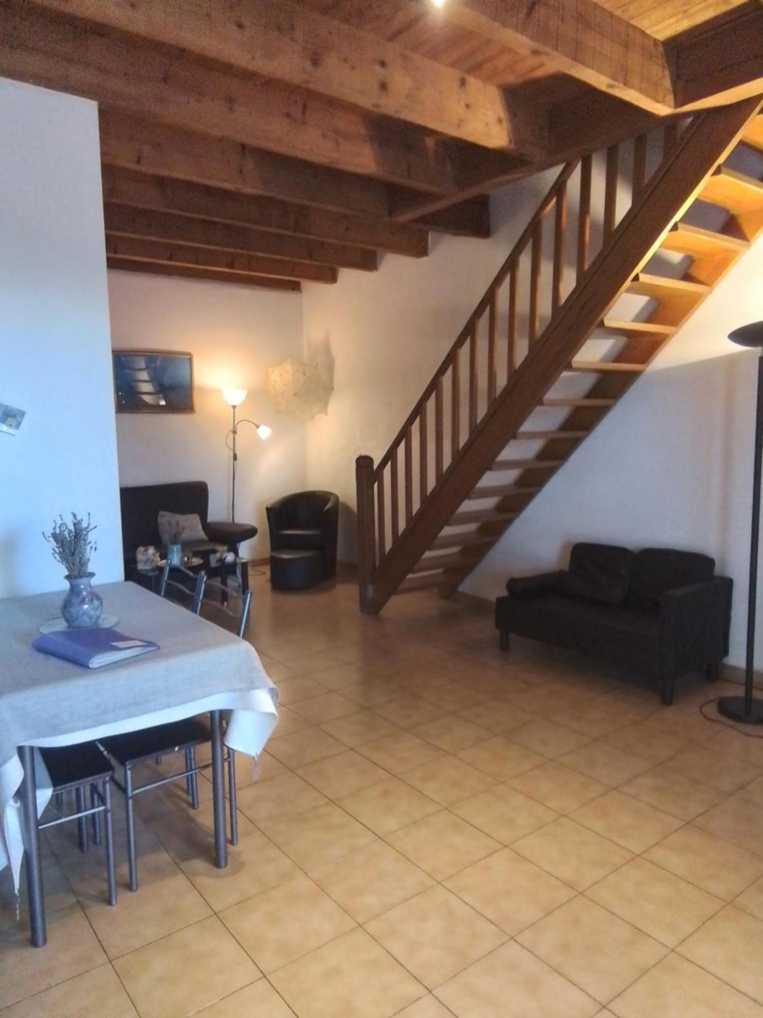 Independant Dans Mas Apartment Arles